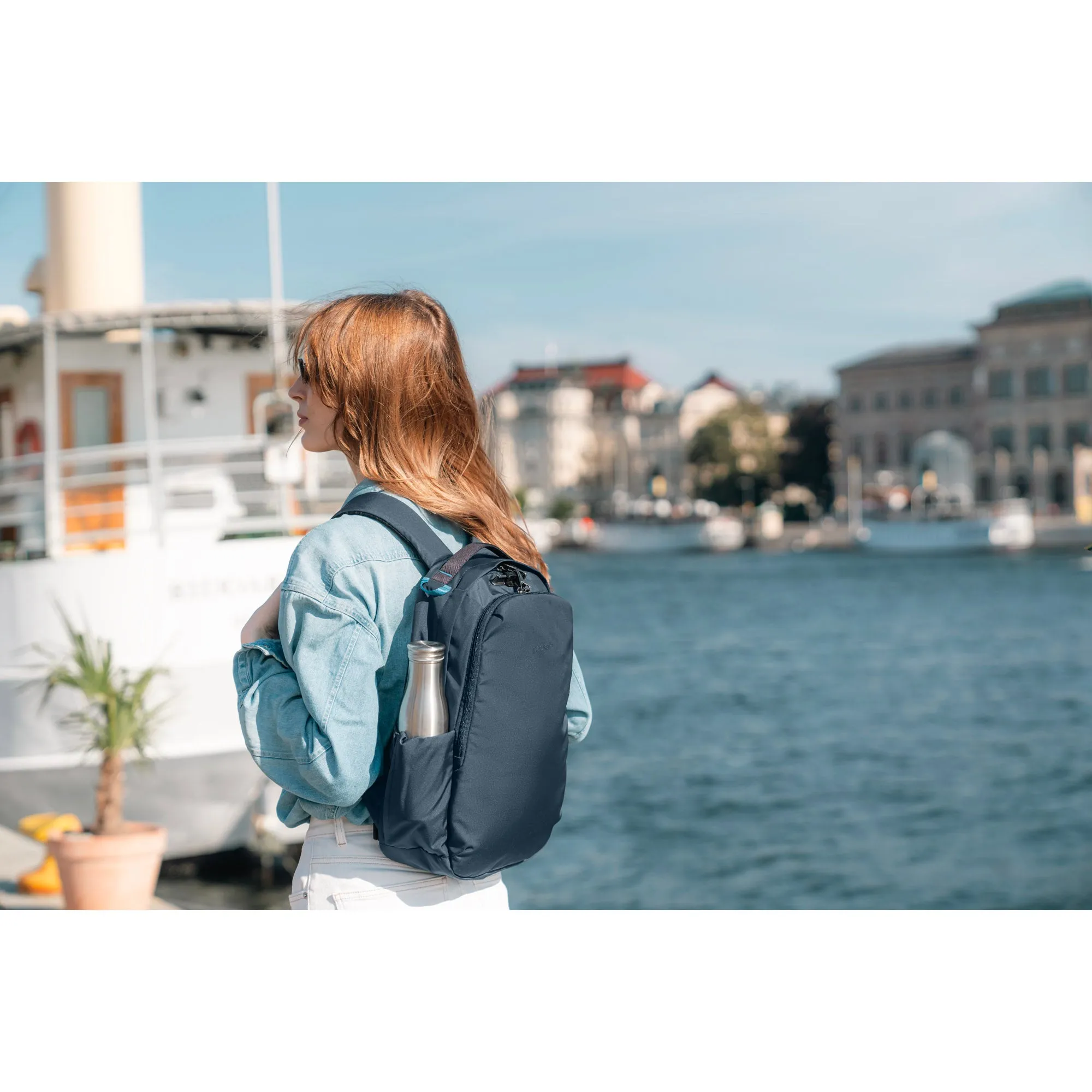 Pacsafe® V 16L Anti-theft All-Around Backpack