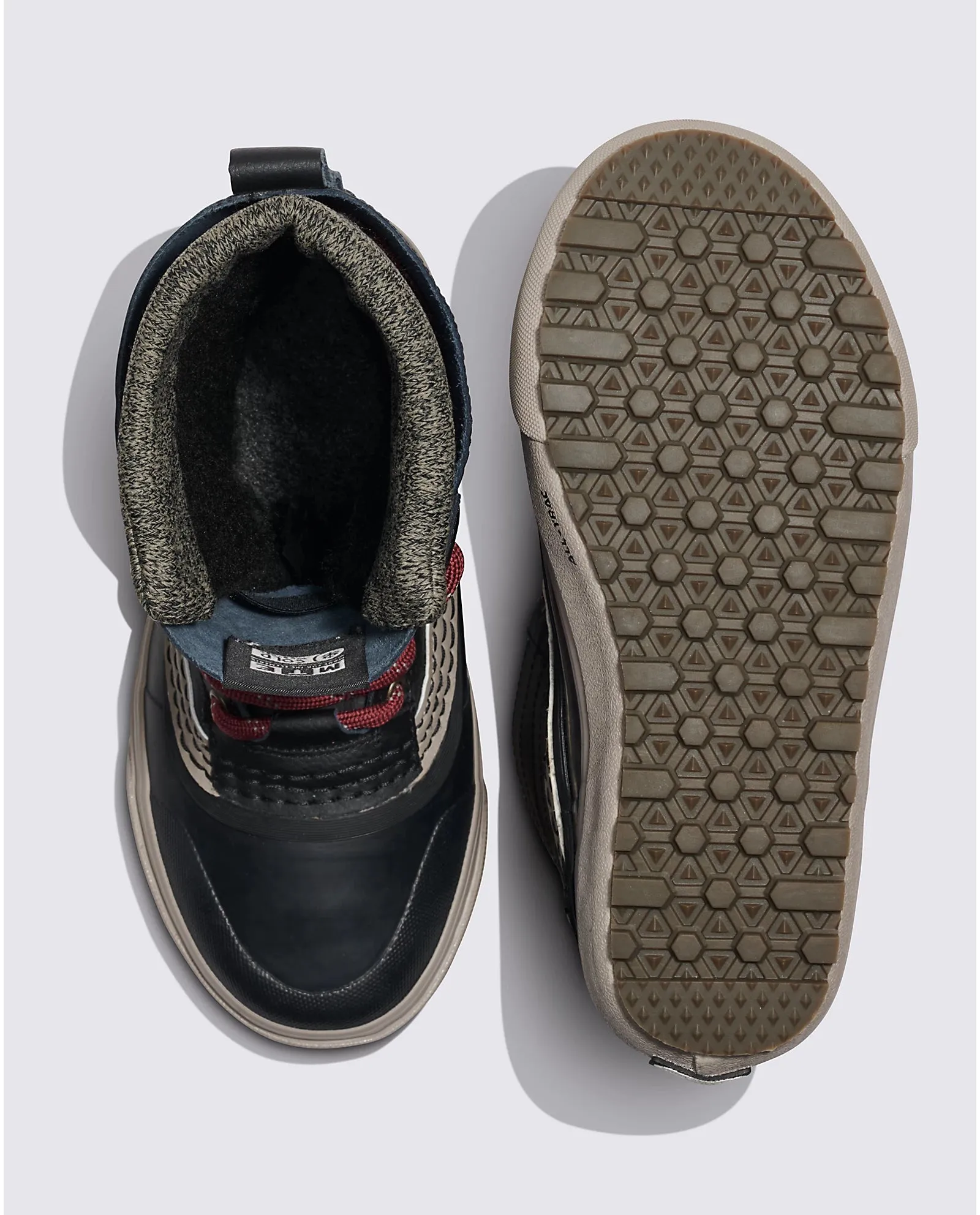 Vans MTE Standard Waterproof Boot